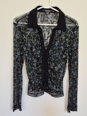 Rampage Black Sheer Lace-Up Floral Blouse with Blue Flowers Womens/Junior XL